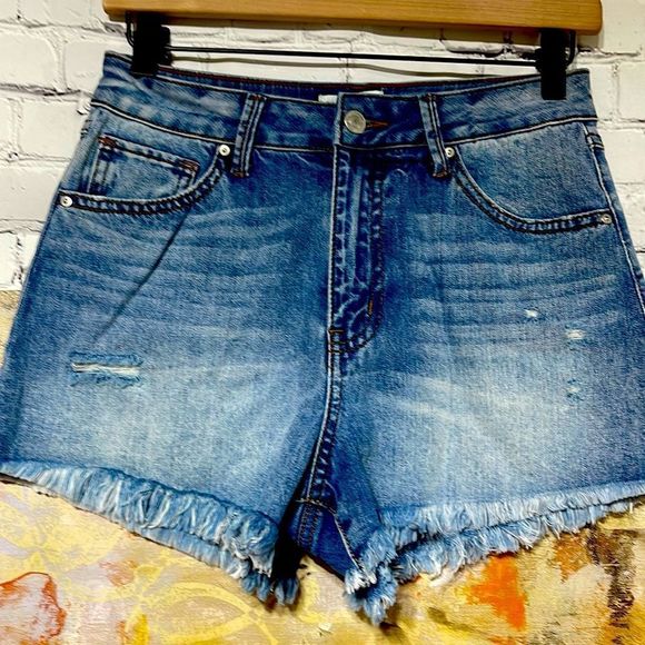 Sky and Sparrow Distressed Denim Short - Picture 3 of 16